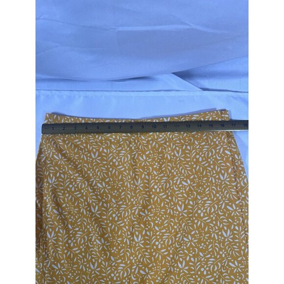 Rip Skirt Yellow & White Print Wrap Skirt Size Medium - Picture 7 of 7